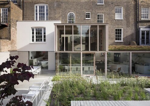 Dezeen_East-London-House-by-David-Mikhail-Architects_ss_1